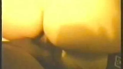 Un jeune homme de 18 ans a fait sauter la bouche d'une vieille femme extrait de film x amateur