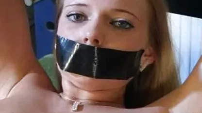Chienne a perdu son amie en dards et s'est fait une film x arabe amateur baise strapon