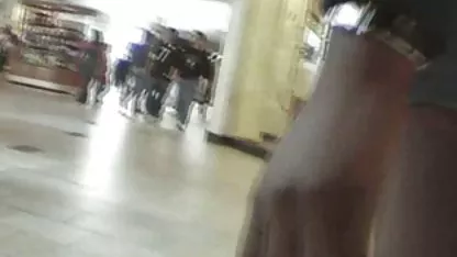 Femme livrée film x amateur streaming à son mari chauve dans la chambre