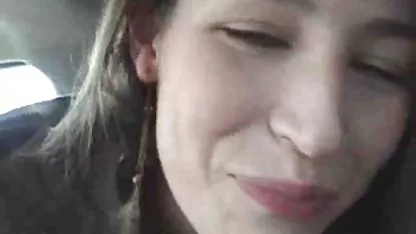 Secrétaire dépravée séduit le video x amateur black patron dans son bureau