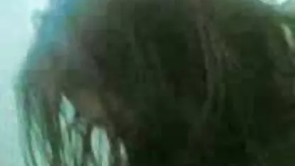 Une Américaine à la film x amareur petite poitrine lui baise frénétiquement