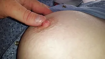 Une sélection de scènes dans lesquelles des film x amateur hard filles exhibent des jouets sexuels
