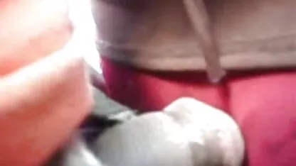 Beauté avec sa grosse bite baisée petite vidéo x amateur amie