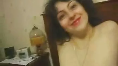 Vidéo de salope extrait video x amateur passionnée et ses aventures sexuelles