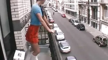 Guy baise la beauté extrait de video x amateur plantureuse à la station