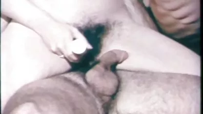Gloria a développé son anal et a baisé un casting couple x mec